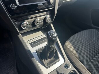 Škoda Octavia 1.6TDI - 13