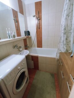 Na predaj 3 izbový byt Hrobákova ul., Petržalka - 13