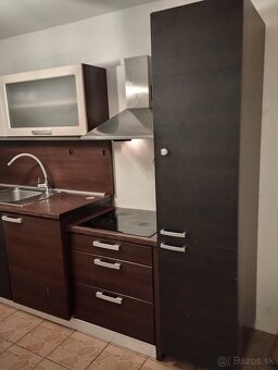Kuchynská linka + spotrebiče - 13