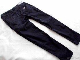 Armani Jeans dámske nohavice čierne   M-28 - 13