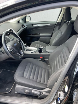 Ford Mondeo Combi 2019 EcoBoost 1.5 benzín (porucha motora) - 13