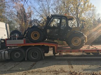 Teleskopický manipulátor CAT TH407C Caterpillar - 13