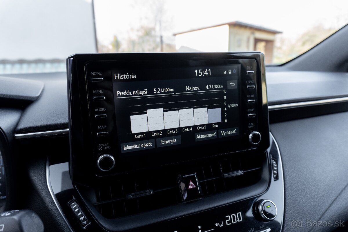 Toyota Corolla Combi 1.8 Hybrid - 14