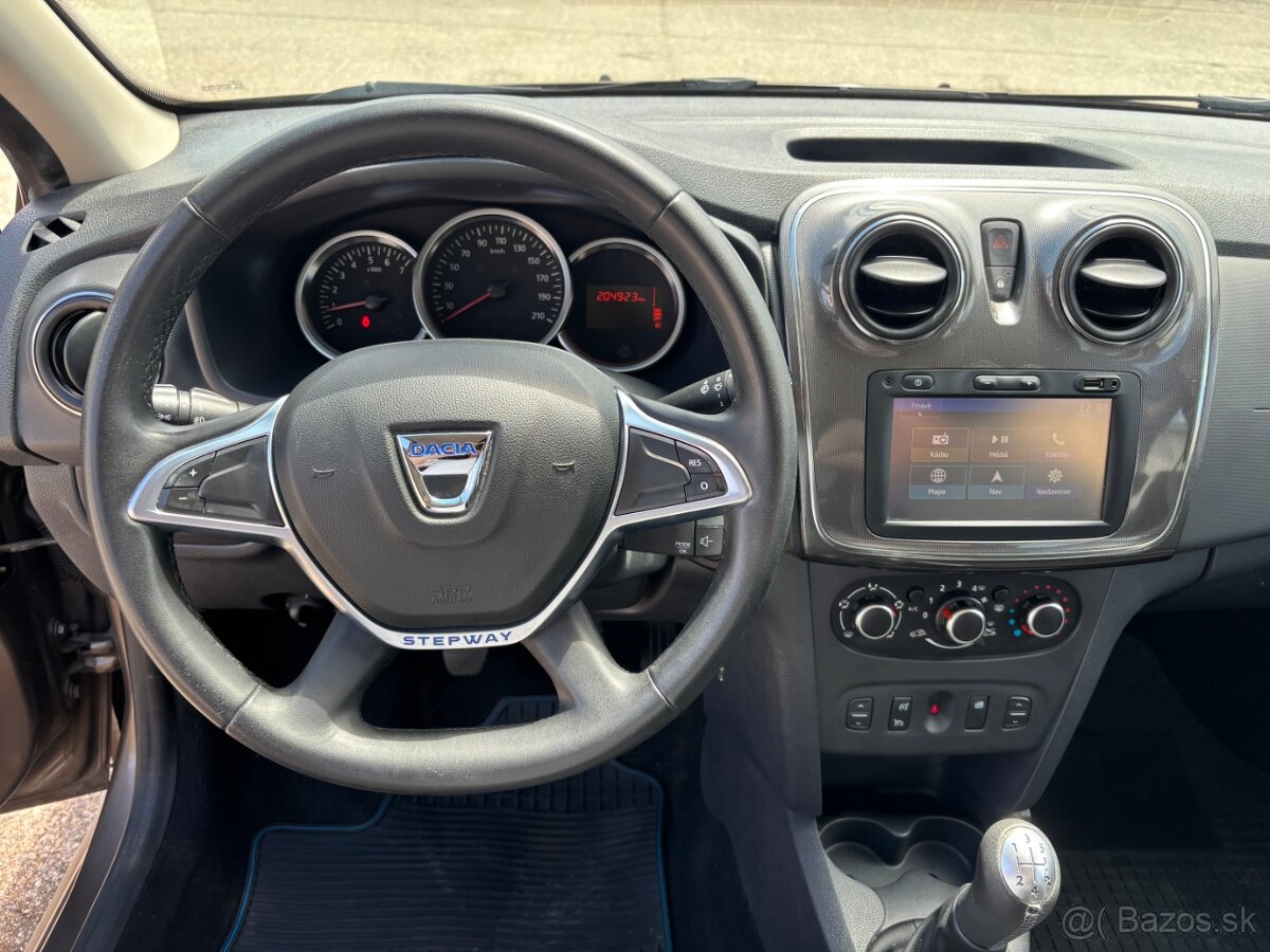 Dacia Sandero Stepway 1.5 dCi - 14