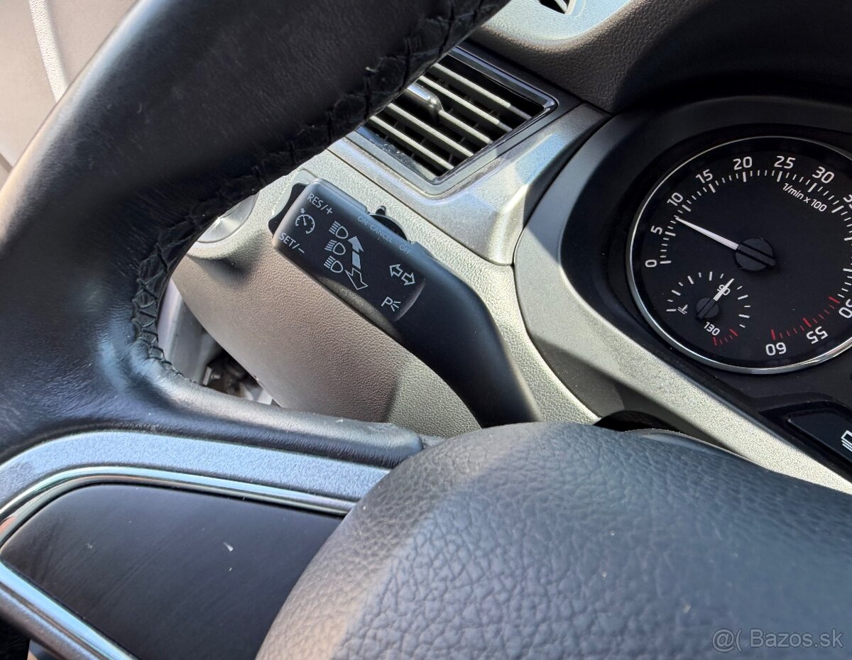 Škoda Rapid Spaceback 1.6 TDI CR - 14