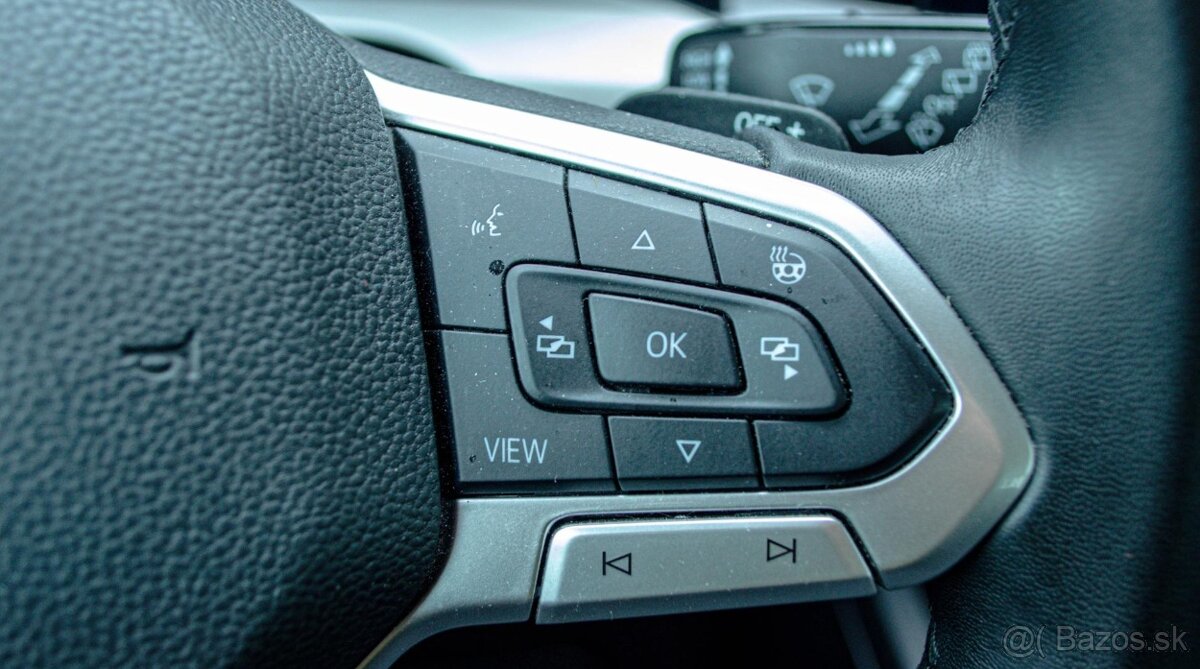 Volkswagen Golf Variant 2.0 TDI Life DSG - 14