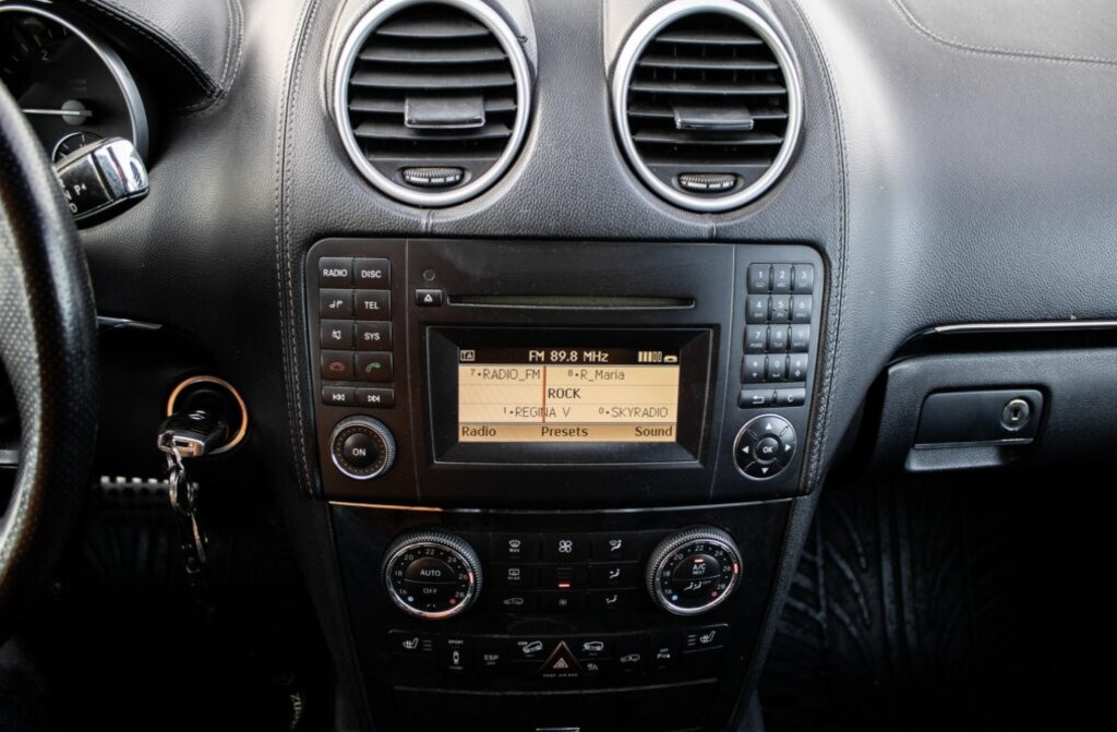 Mercedes-Benz ML 350 CDI 4MATIC, (2011) - 14