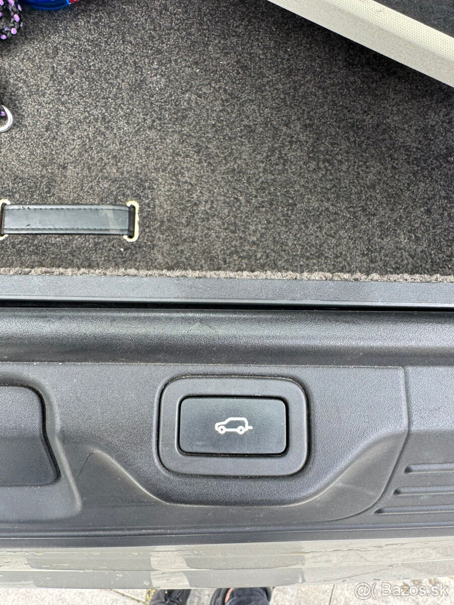 Land Rover Range Rover 4.4 SDV8 Autobiography-luxusní výbava - 14