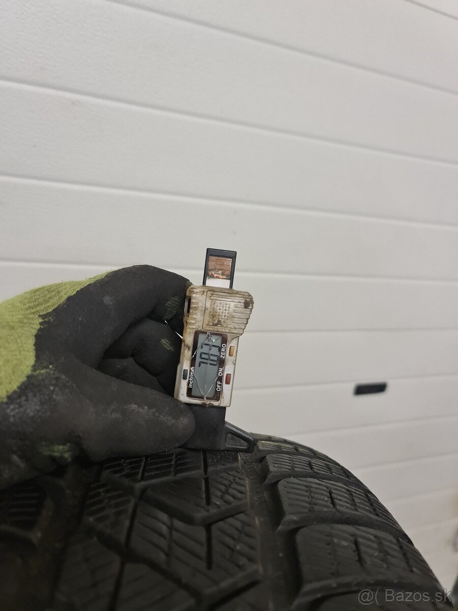 ZIMNE PNEU RSC 235/55 R19 PIRELLI - 14