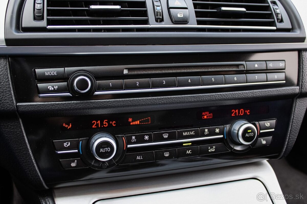 BMW Rad 5 525 xDRIVE AT/8 160kW - 14