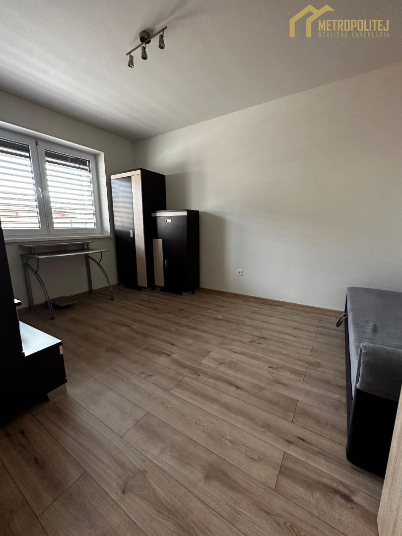 Prenájom novostavby rodinného domu v Rybanoch - 14