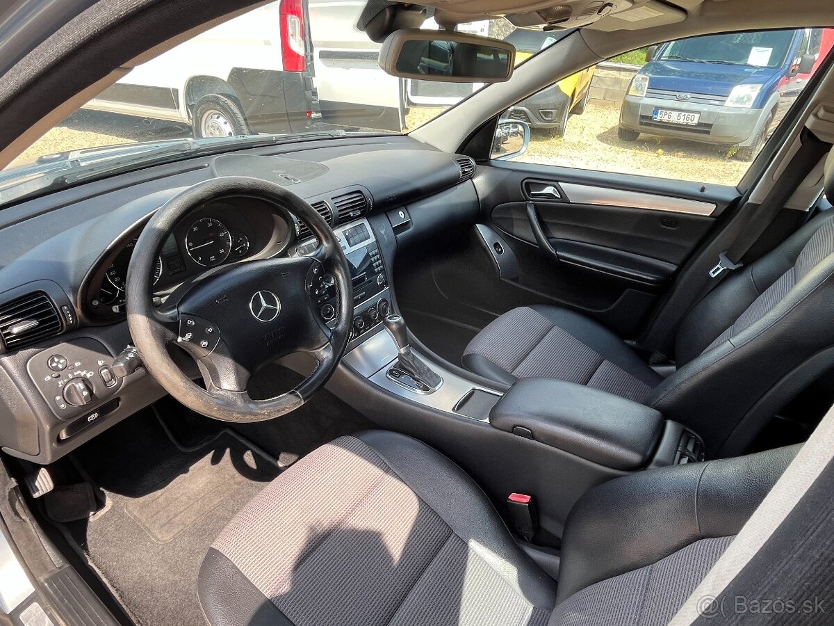 Mercedes-Benz Třídy C, C 220 CDI Avantgarde - 14