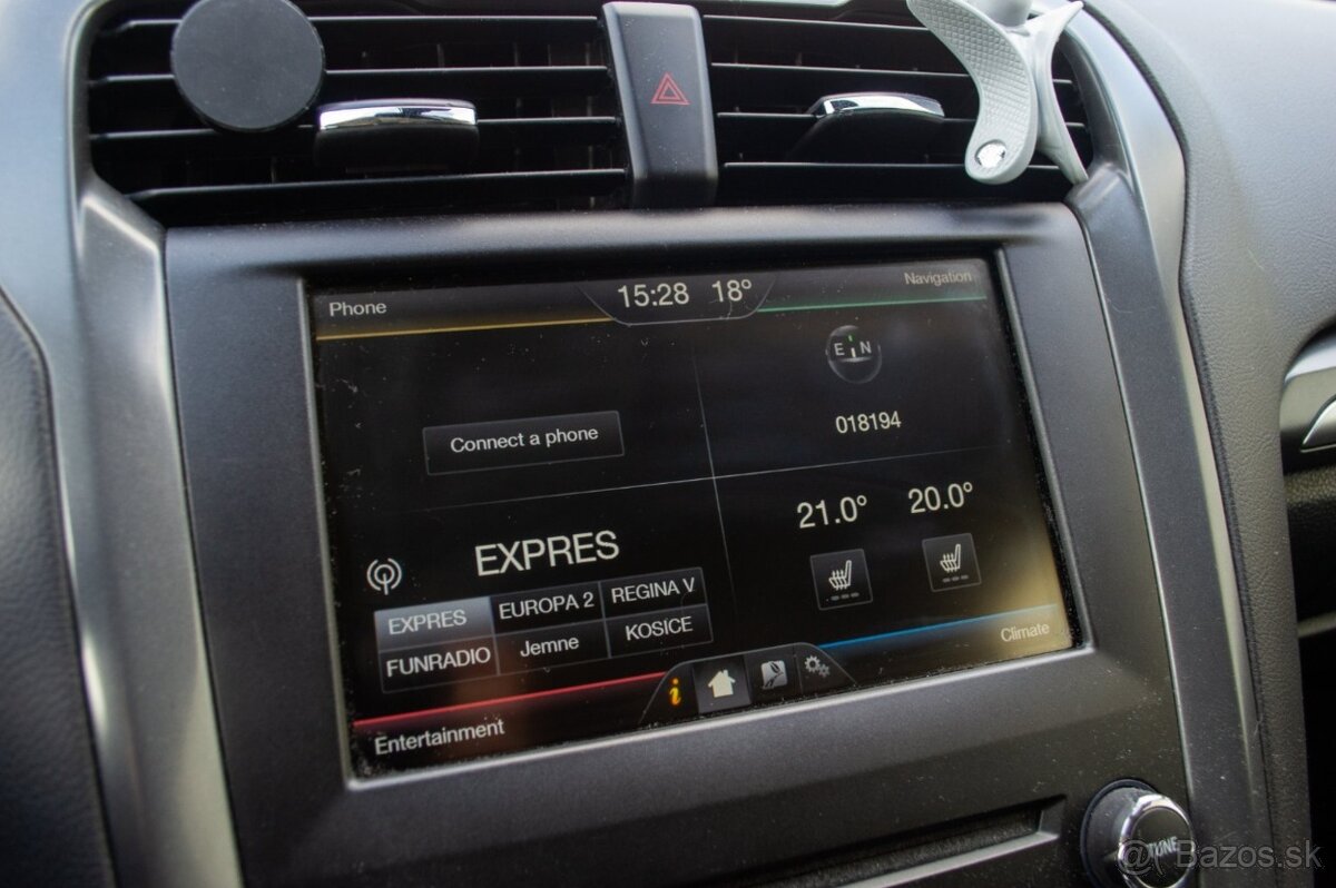 Ford Mondeo 2.0 Hybrid Titanium ODPOČET DPH - 14