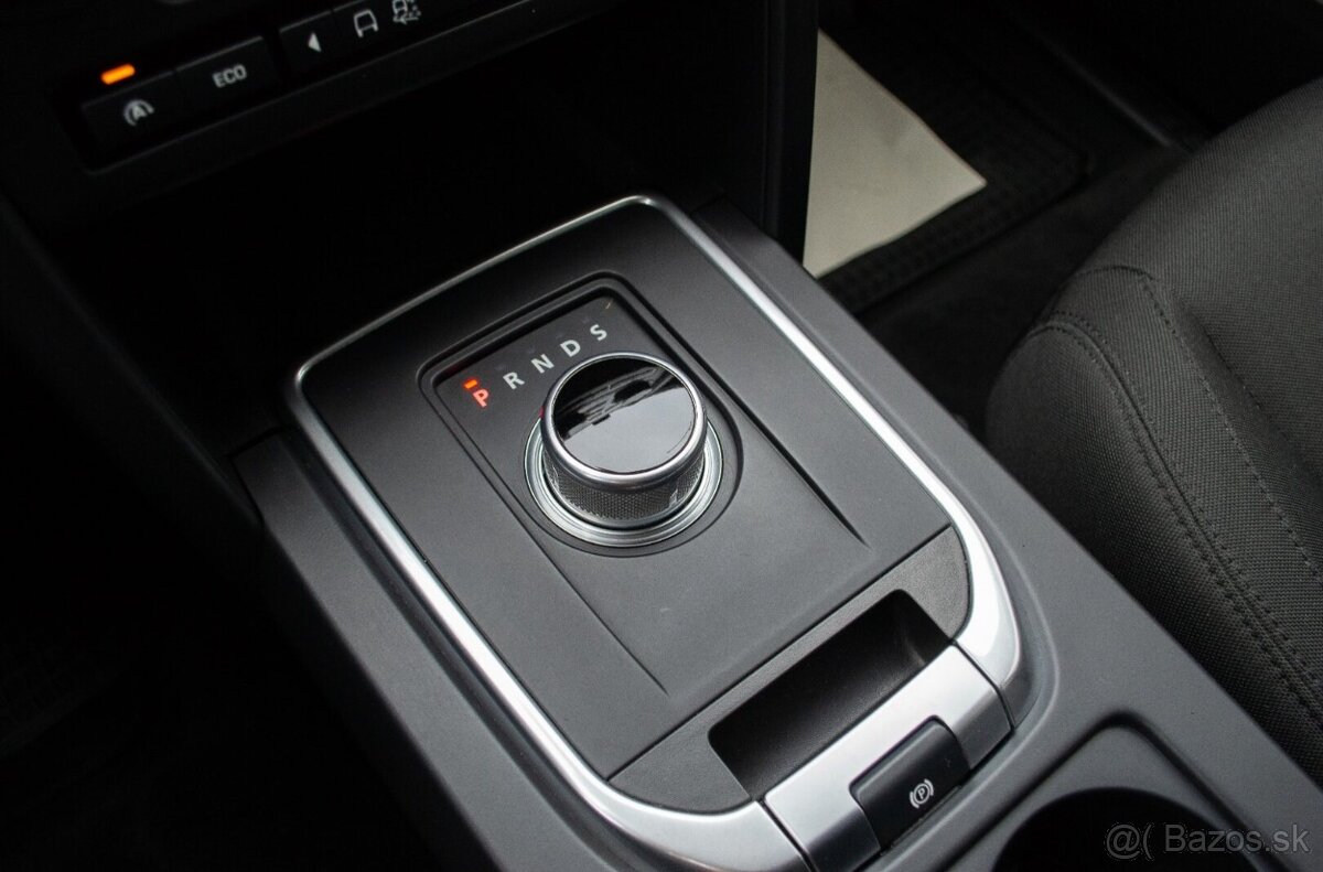 Land Rover Discovery Sport 2.0L TD4 SE AT - 14
