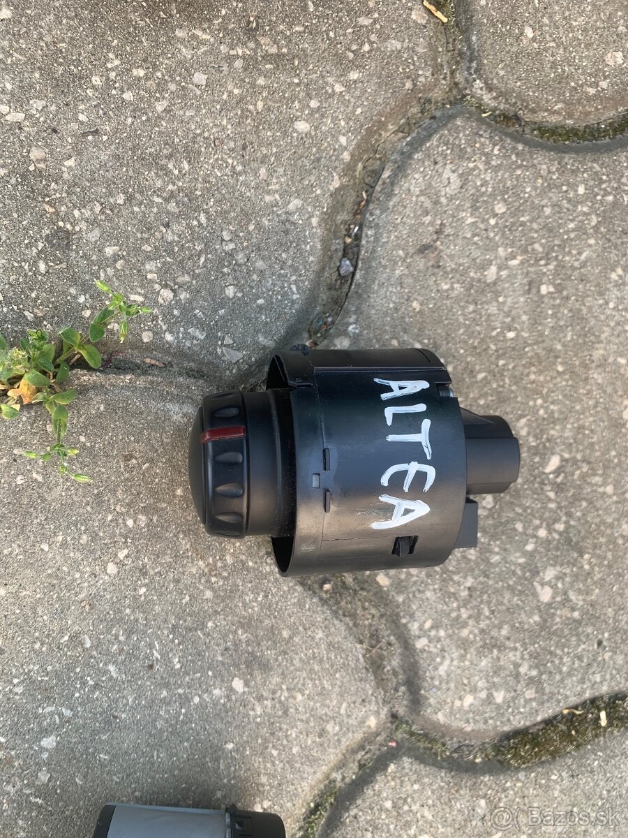 Predám hlavný vypínač svetiel do vw sharan golf3 - 14