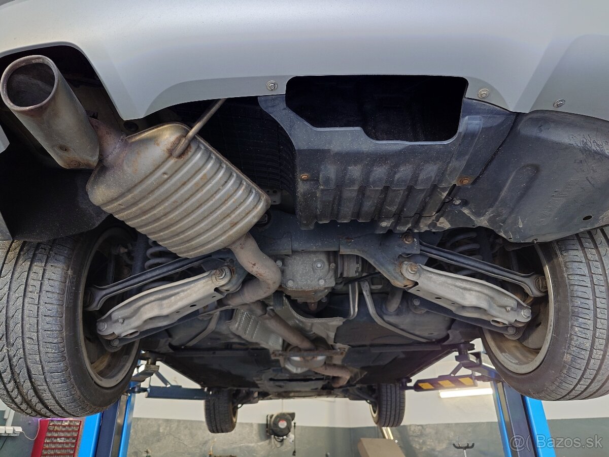 BMW X1 xDrive 23d 150kw - 14