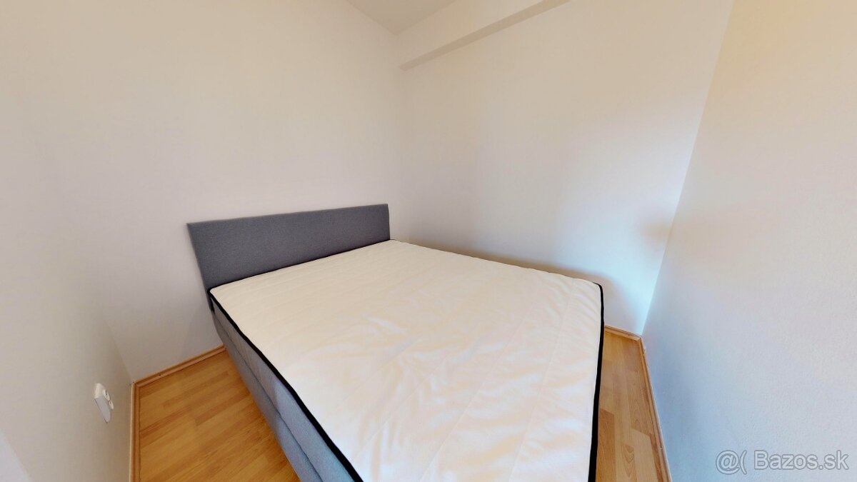 GEOLOGICKÁ ul. - BA II - staršia novostavba - 14