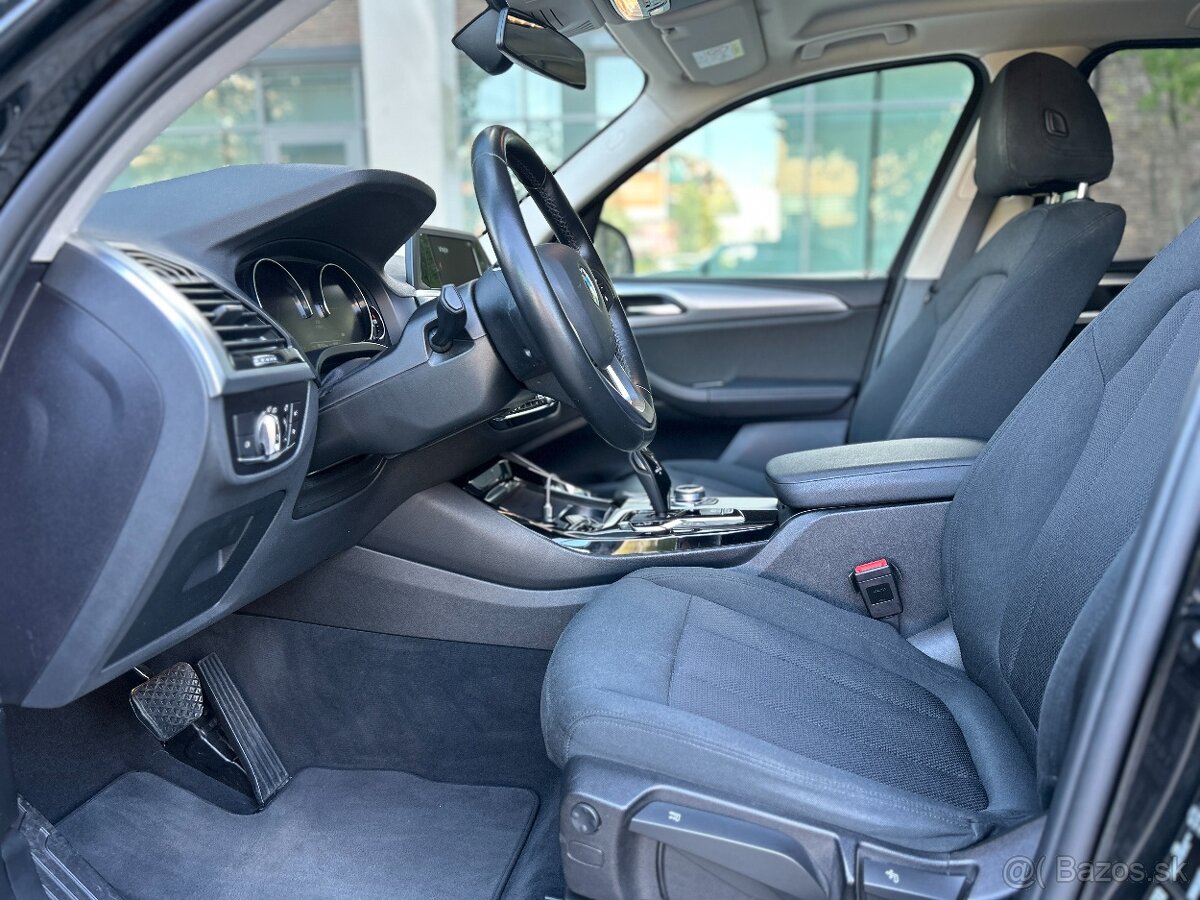 BMW X3 2.0 xDrive 140kW NEHAVAROVANÉ VOZIDLO - 14