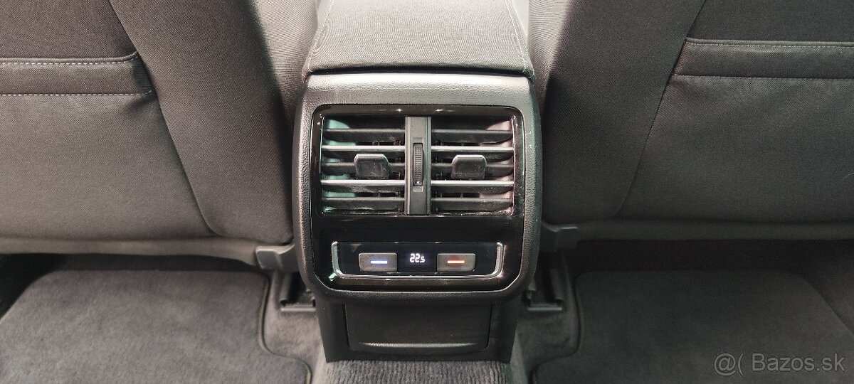 VW Passat Variant 2.0 diesel / 110 kW - 14