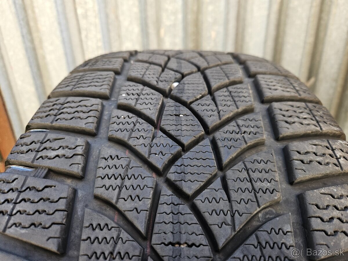 2 ks zimné pneumatiky GoodYear Ultragrip - 235/55 r19 - 14