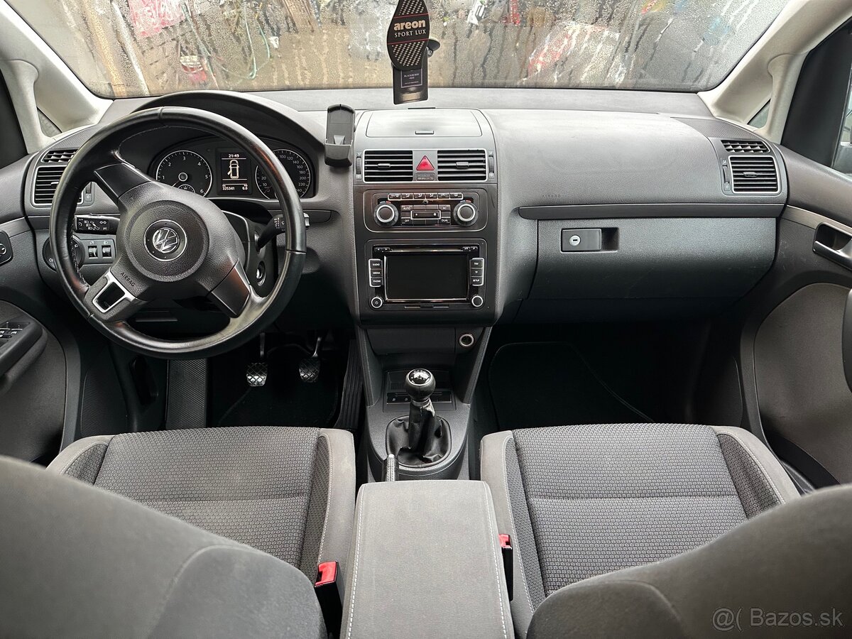 Volkswagen Touran 1.6tdi 2011 - 14