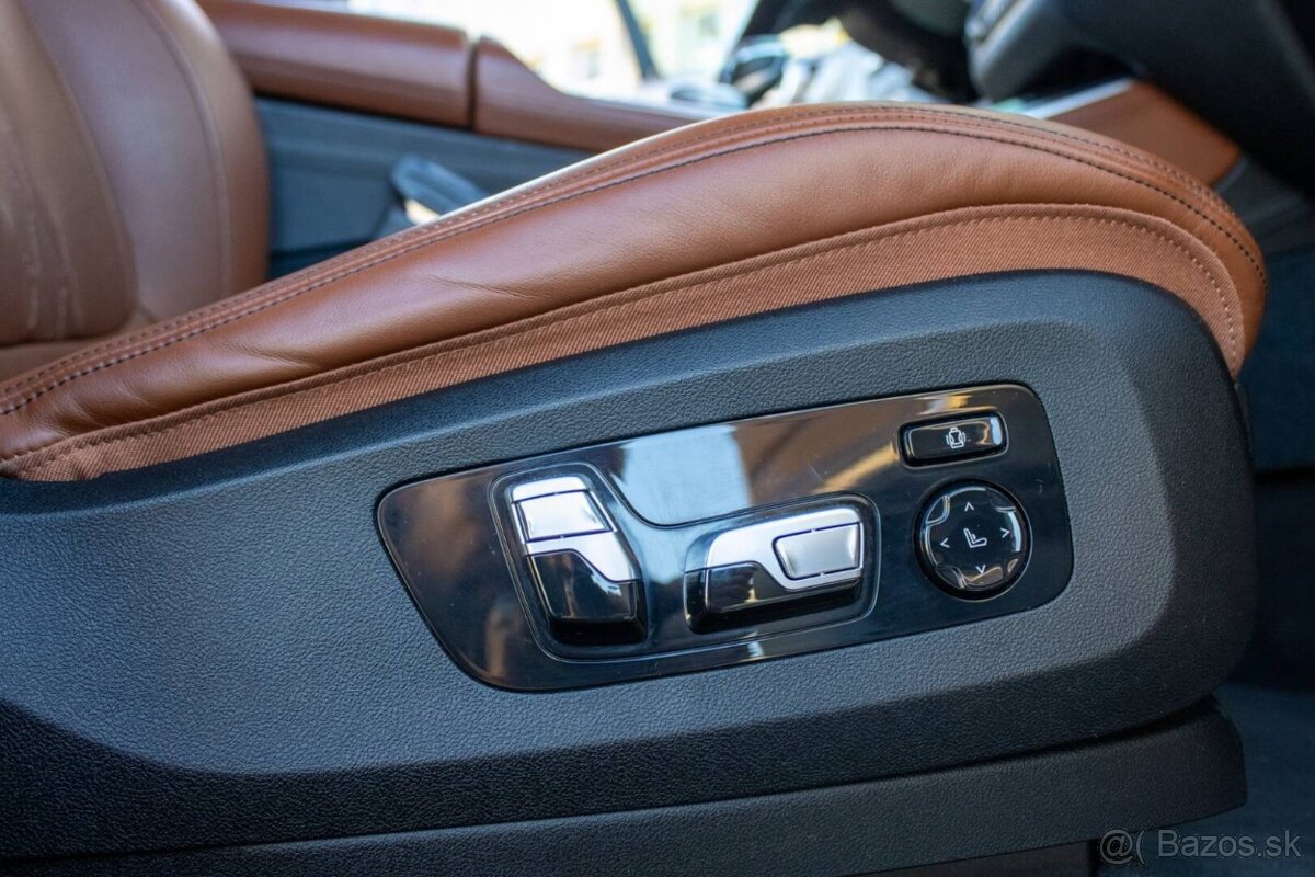 BMW X5 xDrive M50d A/T - 14