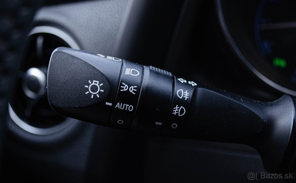 Toyota Auris 1.6i Automat LPG - 14