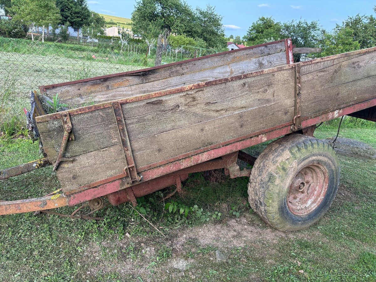 Predám obojstranne vyklápaciu vlečku za traktor - 14