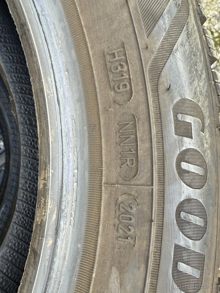 PREDÁM 4 kusy zimné pneumatiky GOODYEAR 195/55 R16 91H - 14