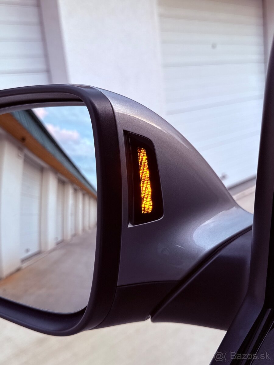 VW Multivan 2.0 TDI Highline 4Motion - 14