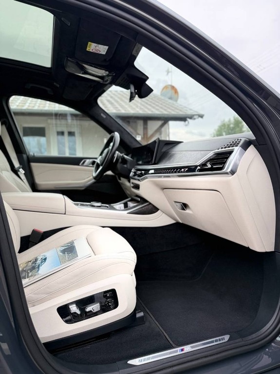 BMW X7 xDrive 40d M Sport / PANO / 7 MIEST - 14
