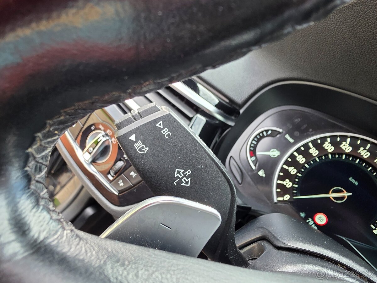 BMW 520D xDrive SPORTLINE HARMAN KARDON 2018 - 14