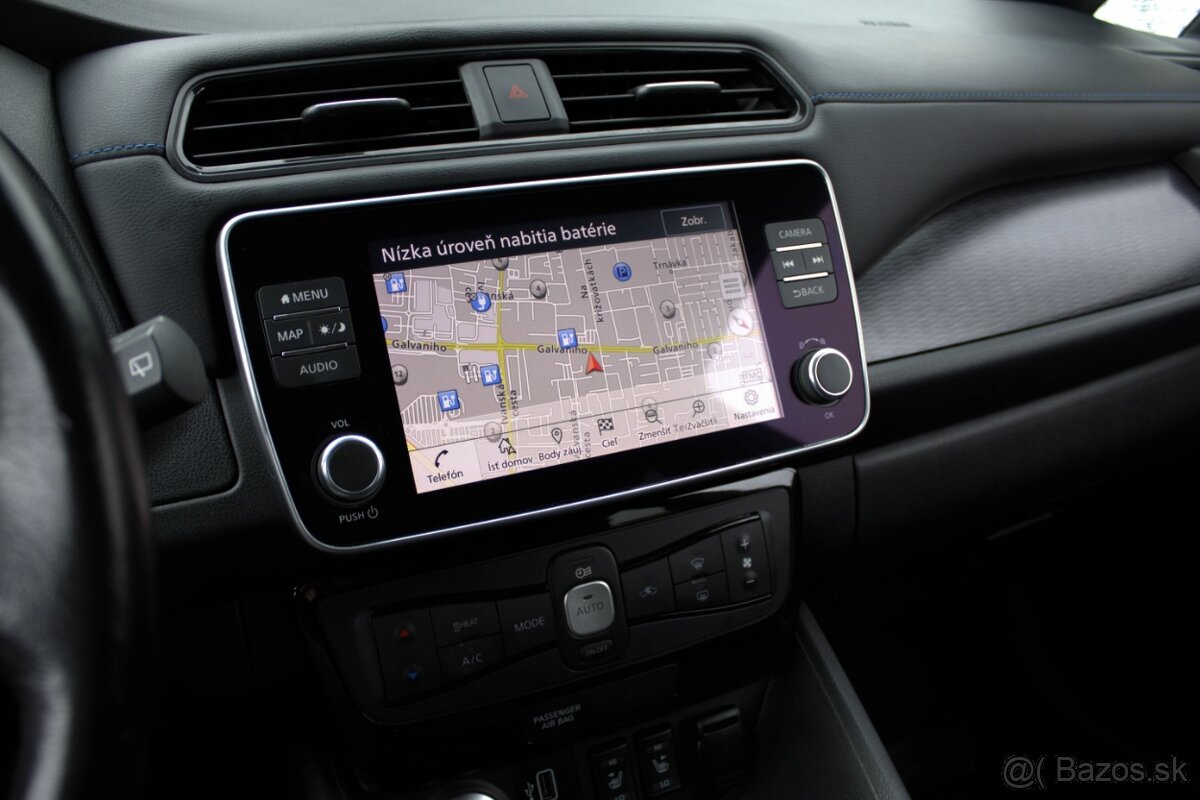 Nissan Leaf elektro, N-Connecta 110kw, 40kwh, Automat - 14