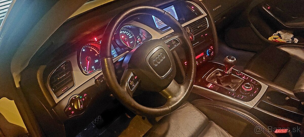 Predam Audi A5 Sportback 3.0 tdi 176kw - 14