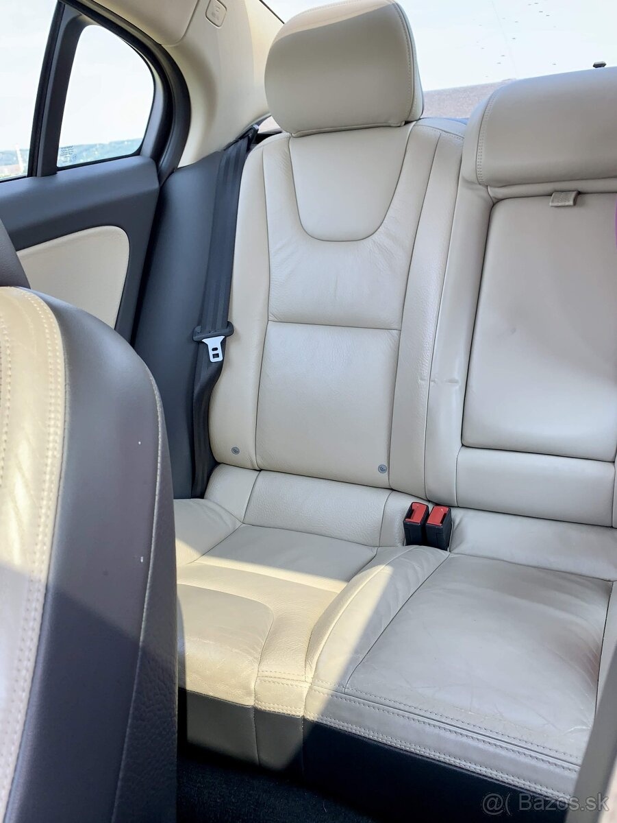 Volvo S60 T5 Summum Powershift - 14