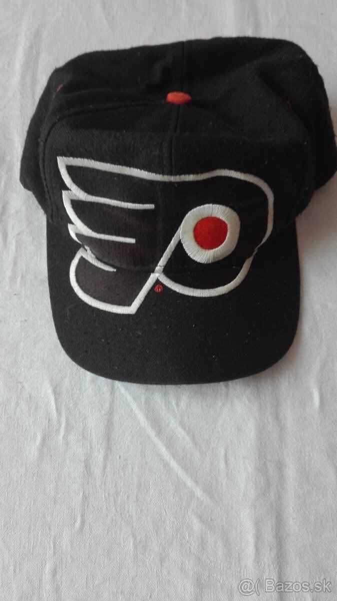 Prodám kšiltovky NHL - 90. léta - 5 ks - 14