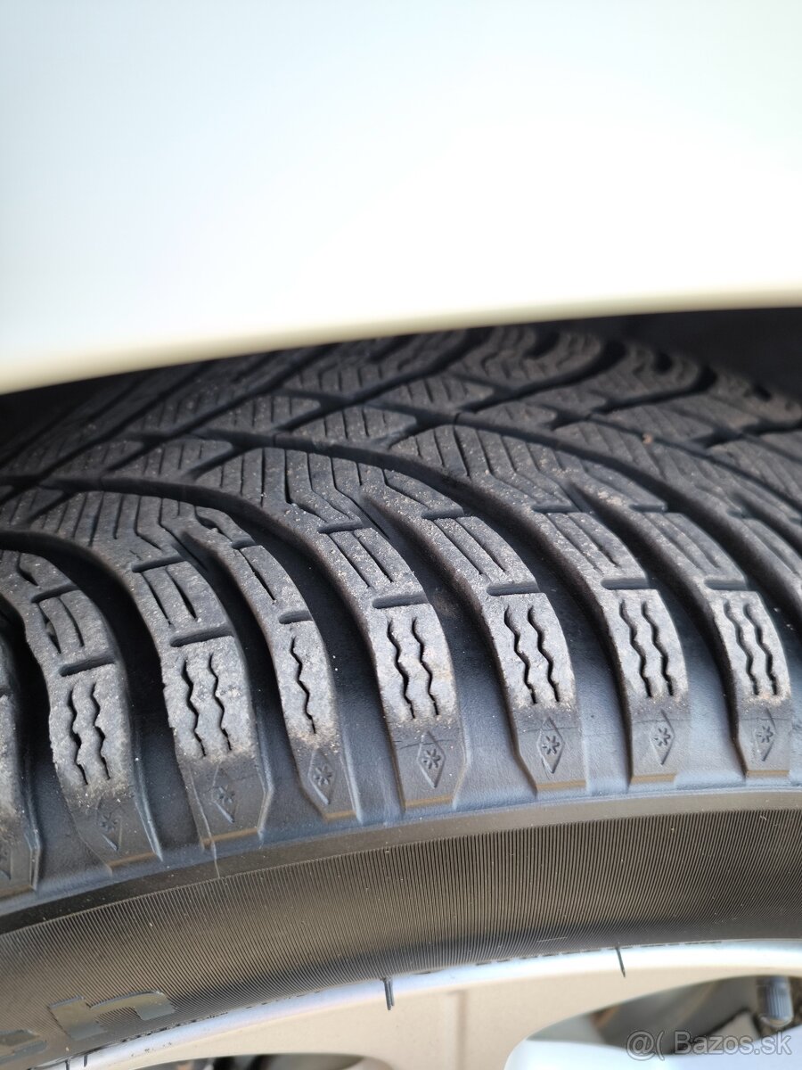 predám Nissan Leaf 30KWH 2017 + tep. čerpadlo - 14