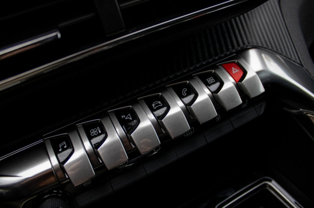 Peugeot 5008 1.2 PureTech 130 E6d-ISC Allure - ODPOČET DPH - 14