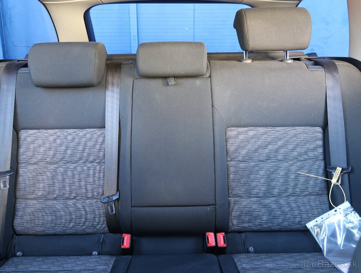 Škoda Octavia 1.6 TDI Ambiente, 2010, 77 kW, 313 432 km - 14