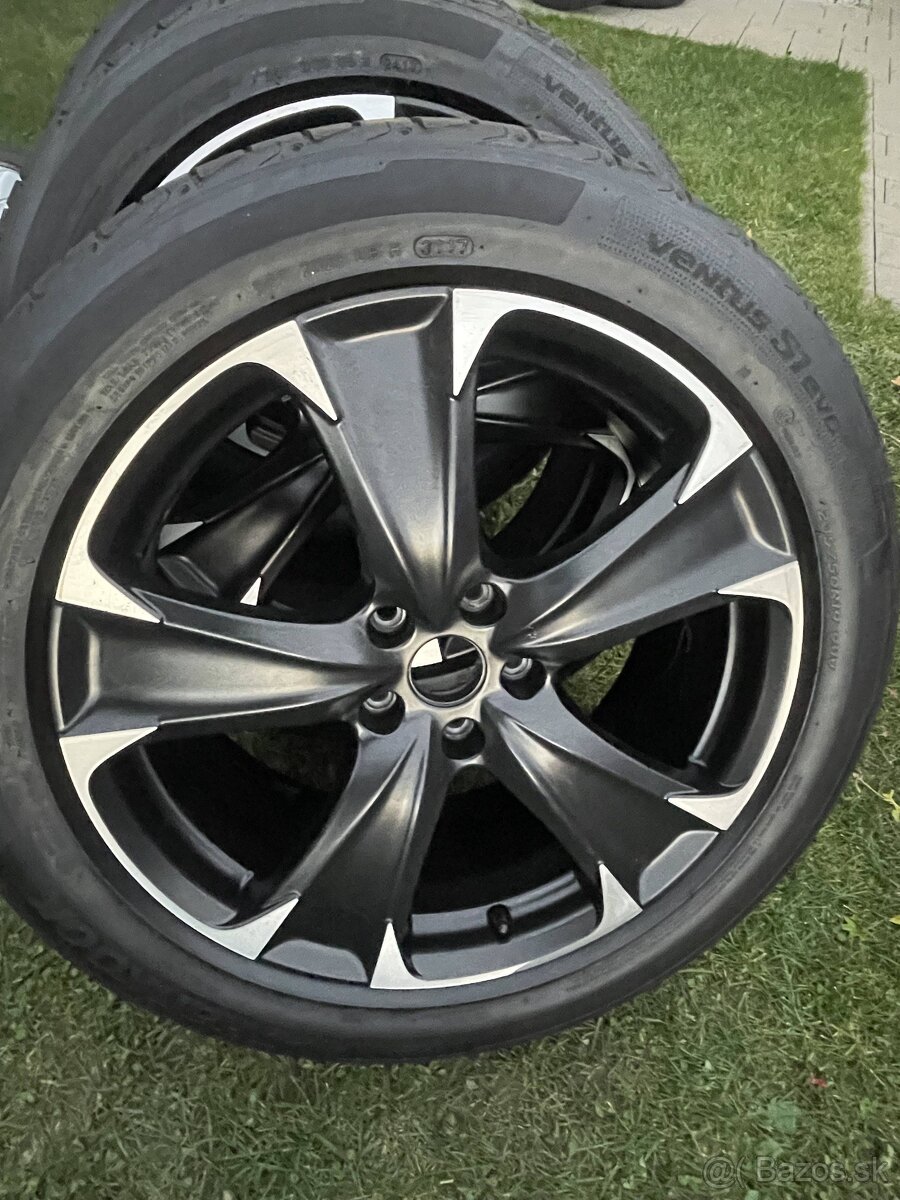 VEGA CRATER orig.skoda Superb3V 5x112 8j x19 ET 45 VW - 14