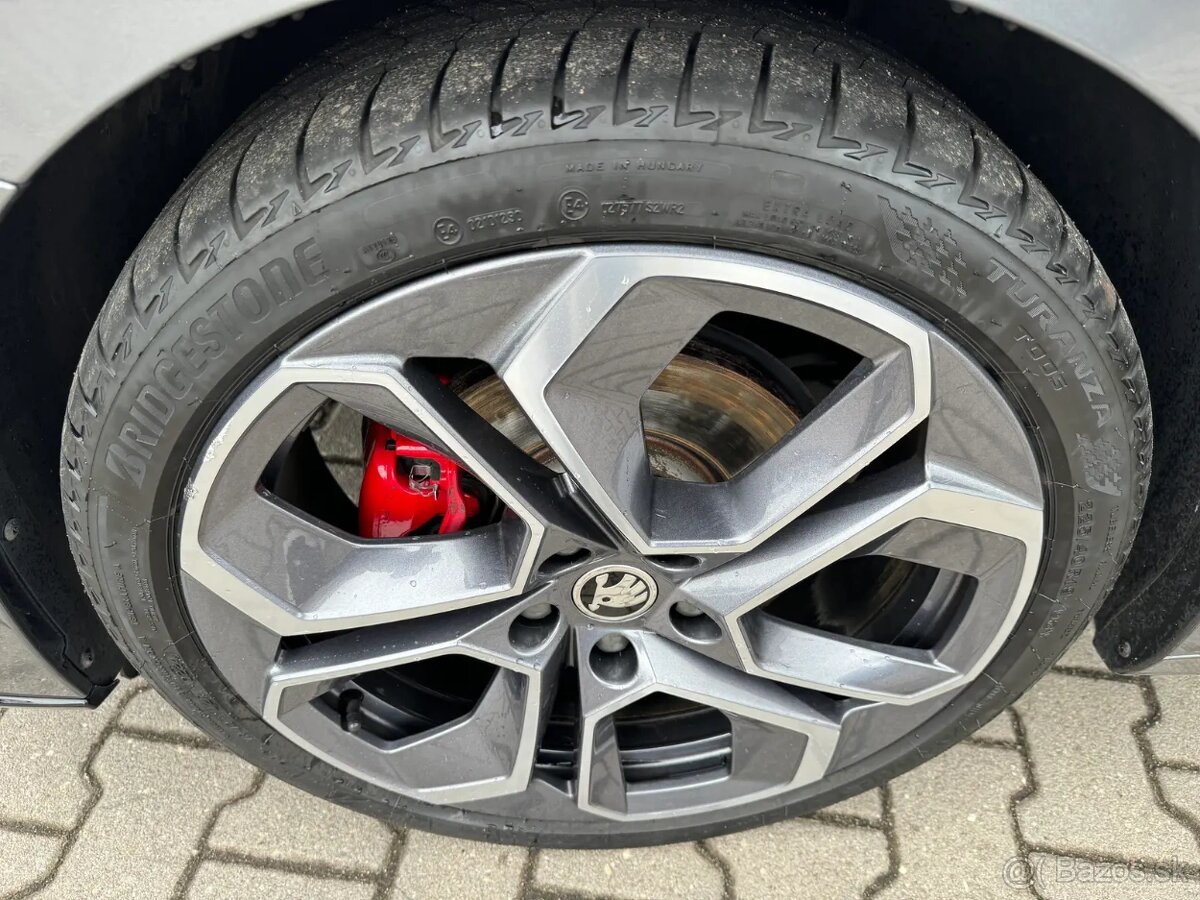 Skoda Octavia 2.0TD RS Plus 4x4 - 14