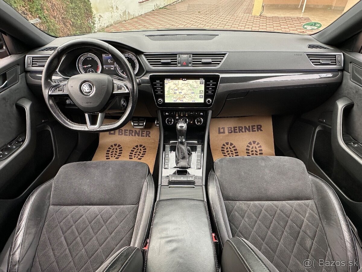 Škoda Superb Combi III Sportline - 14