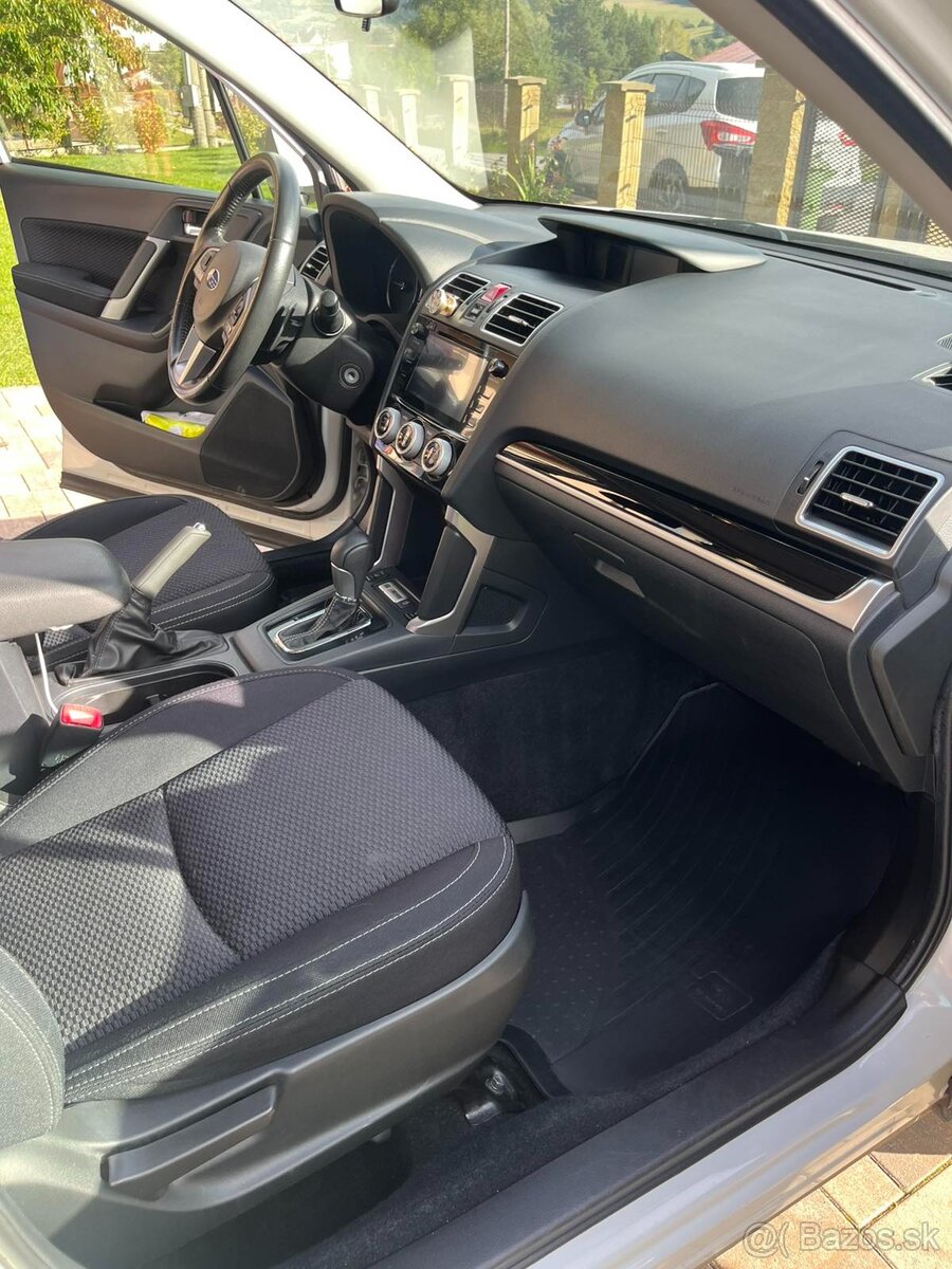 Subaru Forester 2018, 2.0, 6st Automat 4x4 - 14