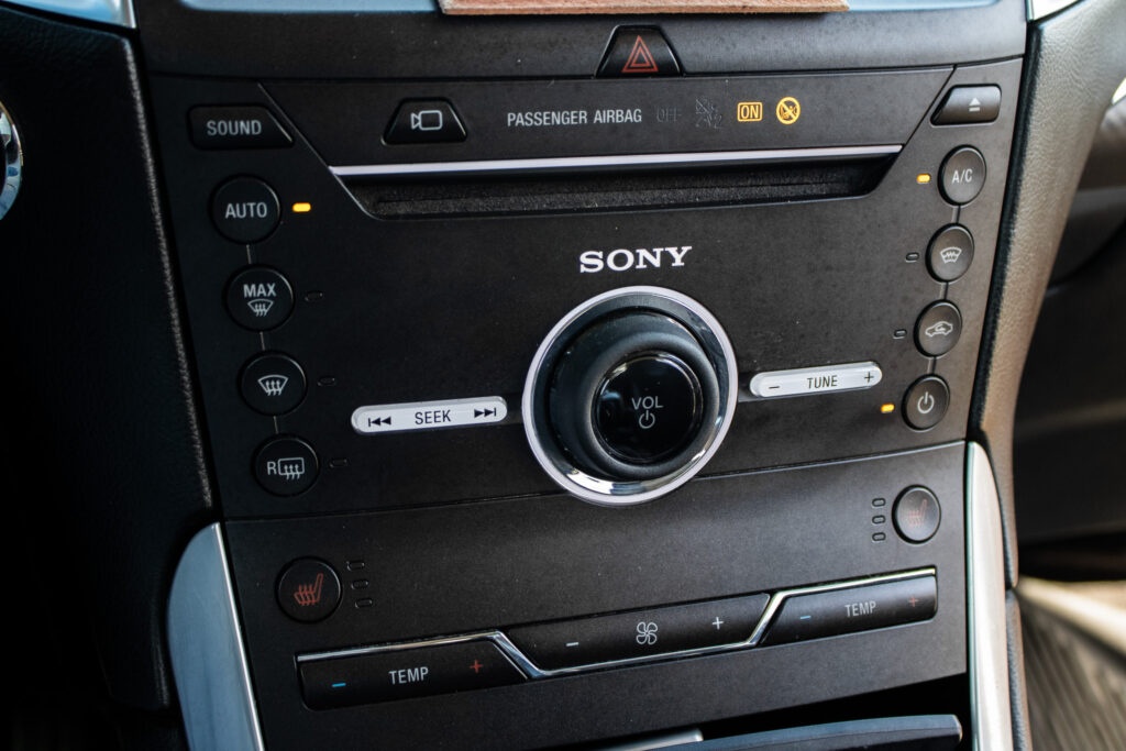 Ford Edge 2.0 TDCI Bi-Turbo 154,5kW (2016) - 14