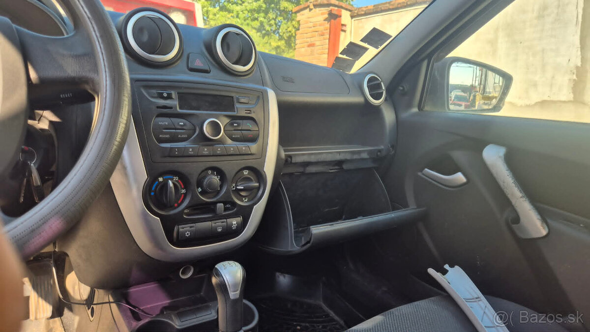 Lada Granta 1,6i 72kw - 14