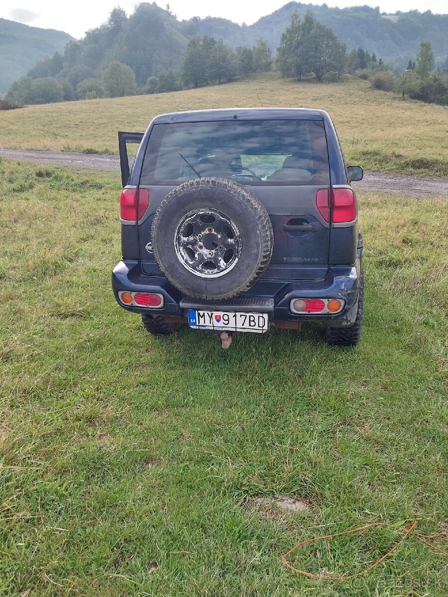 Nissan terrano - 14