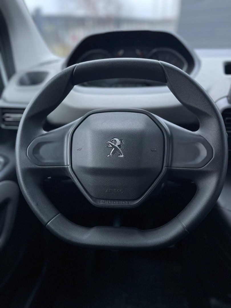 Peugeot Rifter 1.2 PureTech E6d-ISC Active - 14