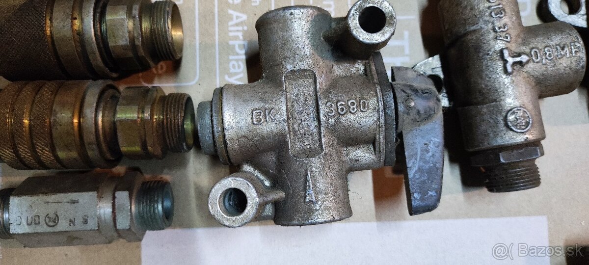 Náhradné diely - 14