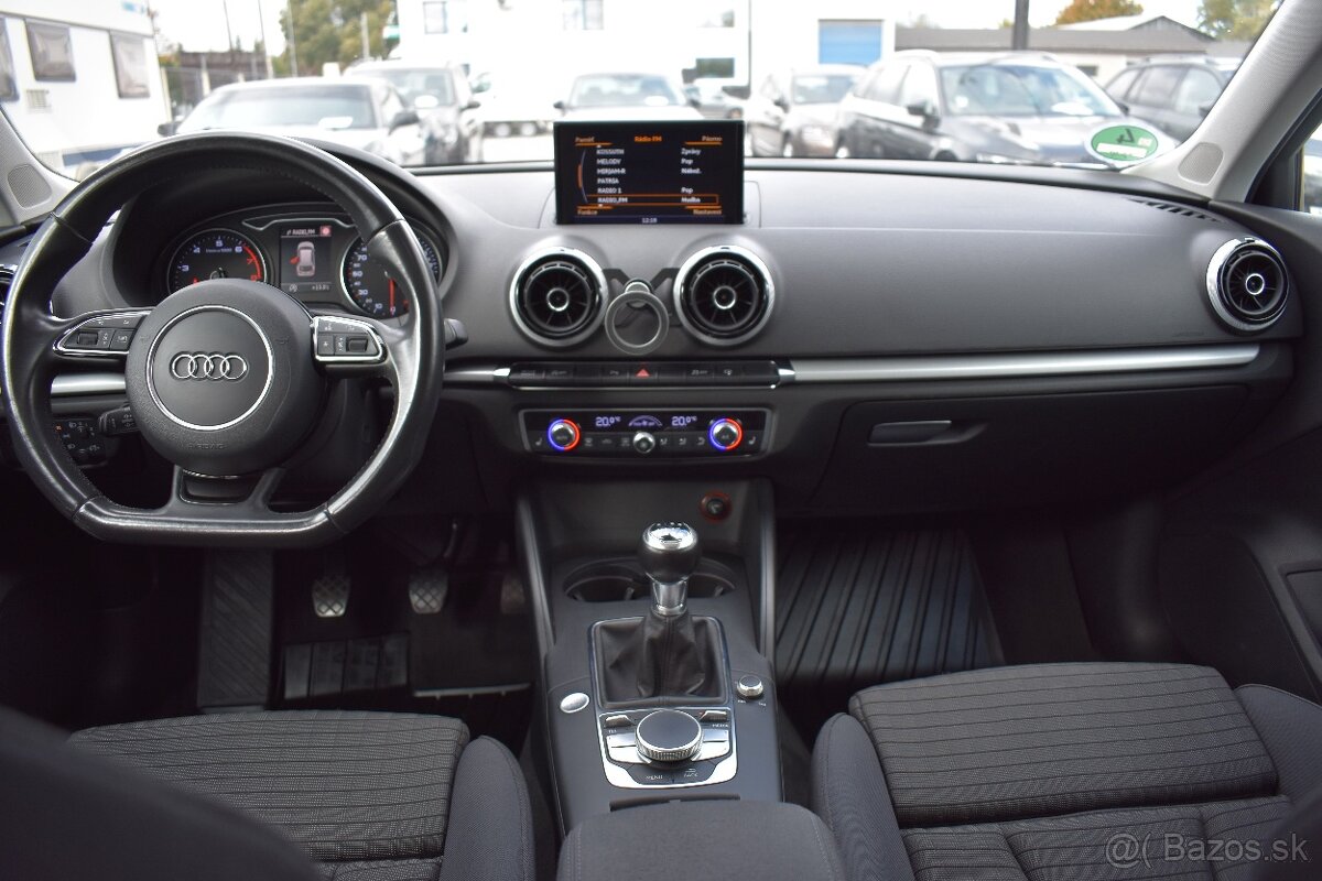 Audi A3 Sportback 1.4 TFSI Attraction - 14