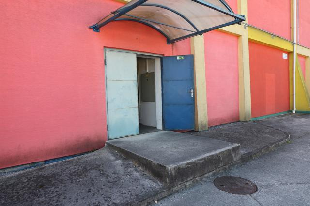 Prenájom obchodno - administratívneho priestoru Bytčická ul. - 14